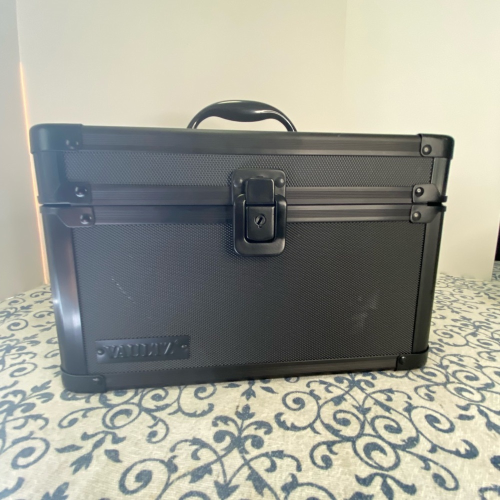 Vaultz Black Square Tactical Divided Storage Box